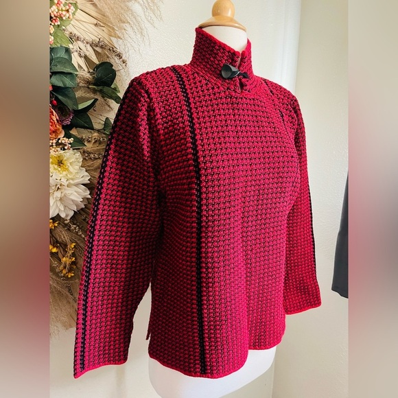 Willow Red Black Knit Christmas Festive Chunky Mock Neck Boho Cozy Sweater Large - Picture 2 of 7